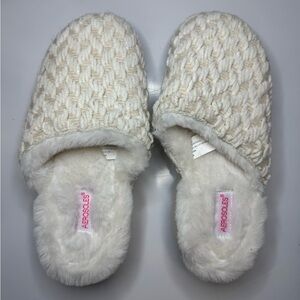 Aerosoles Women's Cream Slippers NWOT